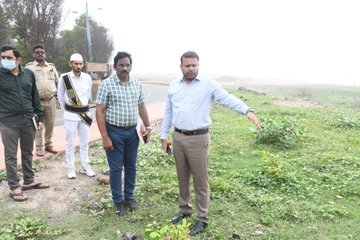 GVMC Commissioner Ketan Garg inspecting cycling and walking track development in Vizag
